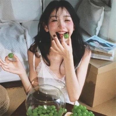 闪亮的眼睛 海报